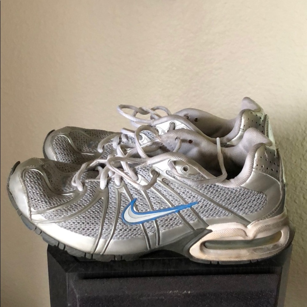 Nike Air Max.